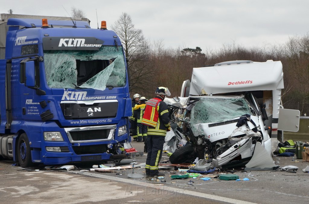 Schwerer VU A 1 Rich Saarbruecken kurz vor AK Leverkusen P091.JPG - Miklos Laubert